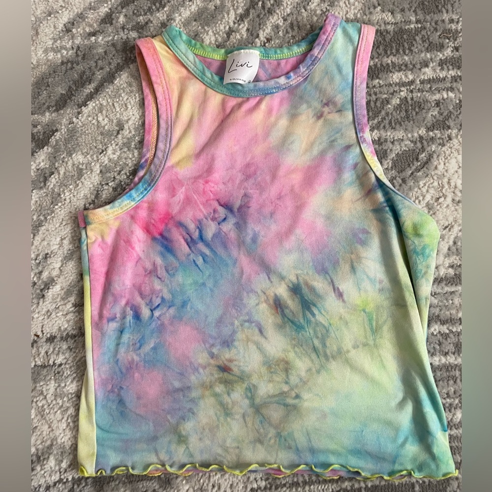 Size Medium tie-dye tank top